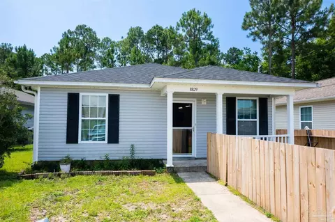 8829 Camshire Cir, Pensacola, FL 32507