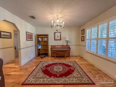 3608 Sawmill Cir, Pace, FL 32571 photo 3