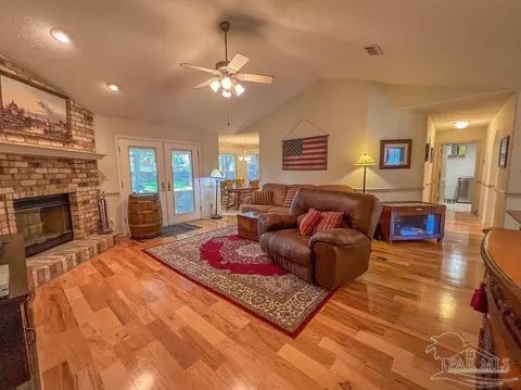 3608 Sawmill Cir, Pace, FL 32571 photo 6