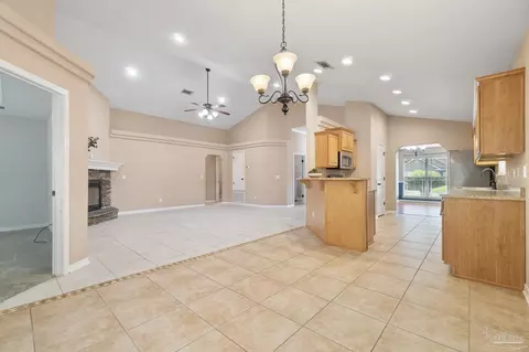 5940 Dunridge Dr, Pace, FL 32571 photo 2