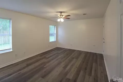 3338 Country Meadow Ln, Pace, FL 32571 photo 9