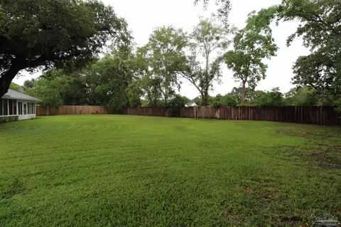 3338 Country Meadow Ln, Pace, FL 32571 photo 19