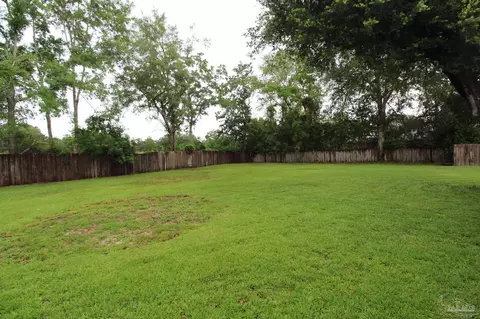 3338 Country Meadow Ln, Pace, FL 32571 photo 18