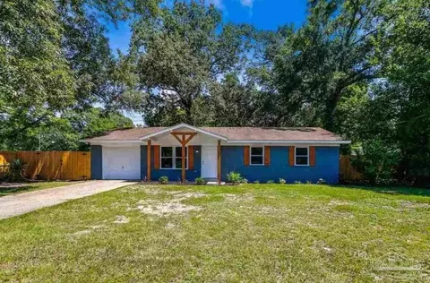 305 Pine Ridge Ln, Pensacola, FL 32514
