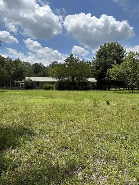 7161 Heath Rd, Milton, FL 32570 photo 5