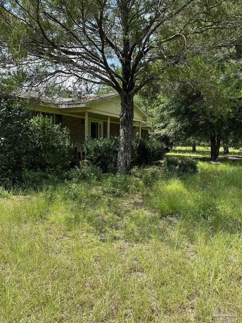 7161 Heath Rd, Milton, FL 32570 photo 4