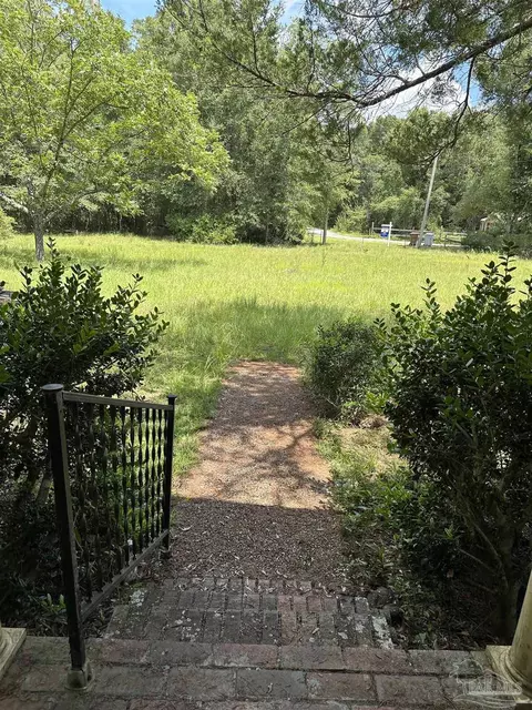 7161 Heath Rd, Milton, FL 32570 photo 8