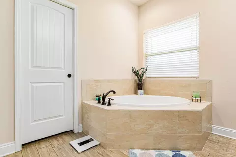 6157 Broadfield Ct, Milton, FL 32570 photo 27
