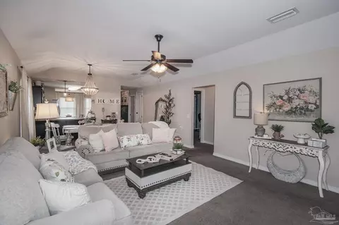 5801 Corkscrew Ct, Pace, FL 32571 photo 4