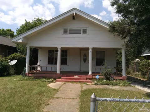 1010 W Gregory St, Pensacola, FL 32502