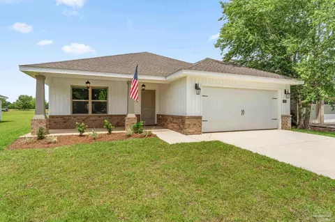 114 Cottage Ln, Atmore, AL 36502