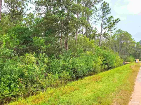 6617 Filburt St, Navarre, FL 32566