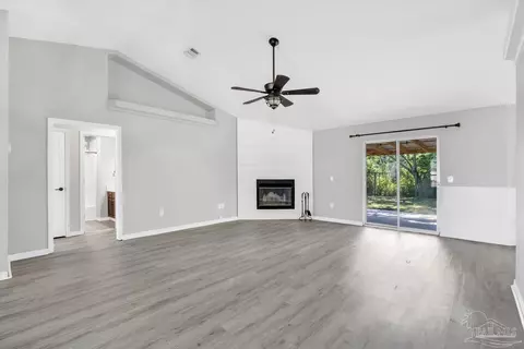 4716 Autumndale Dr, Pace, FL 32571 photo 9