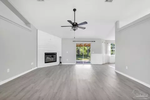 4716 Autumndale Dr, Pace, FL 32571 photo 8