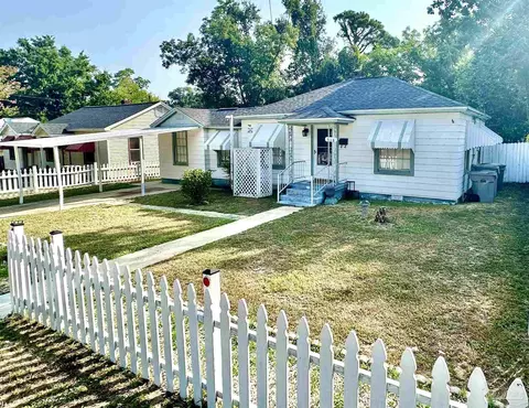 516 Fitzgerald St, Pensacola, FL 32505
