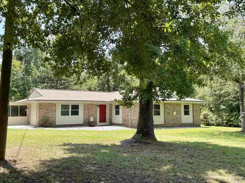 5085 Mulat Rd, Milton, FL 32583