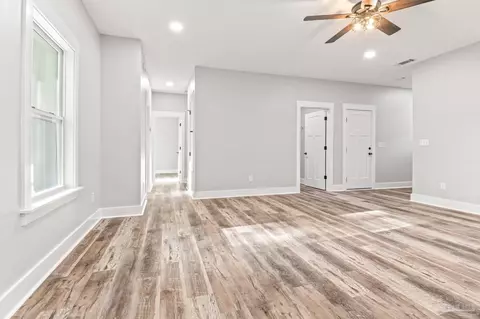 5704 Meadow Rd, Milton, FL 32583 photo 10