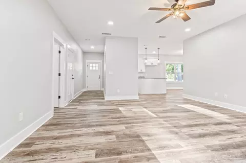5704 Meadow Rd, Milton, FL 32583 photo 8