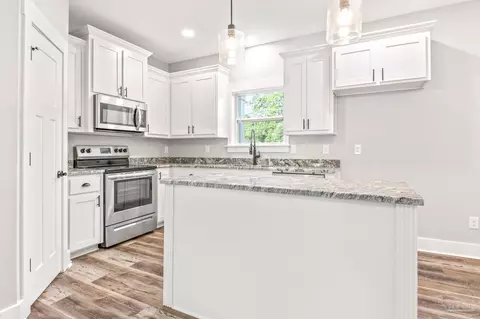 5704 Meadow Rd, Milton, FL 32583 photo 12