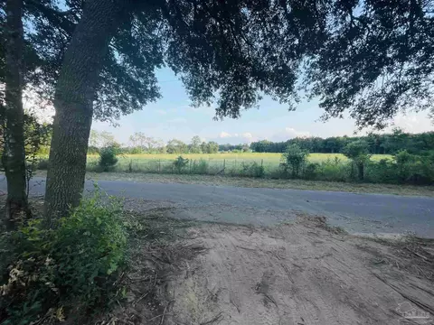 2740 Antique Ln, Jay, FL 32565 photo 5