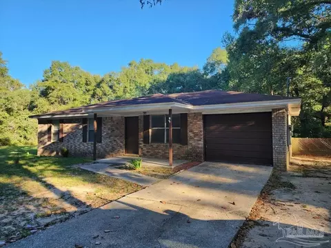 7512 St Joseph St, Milton, FL 32583 photo 2
