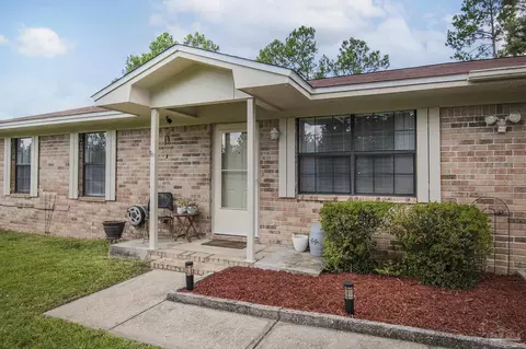 951 Jacks Branch Rd, Cantonment, FL 32533