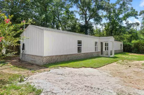 4796 Guernsey Rd, Pace, FL 32571 photo 2