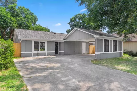 4218 Bonway Dr, Pensacola, FL 32504
