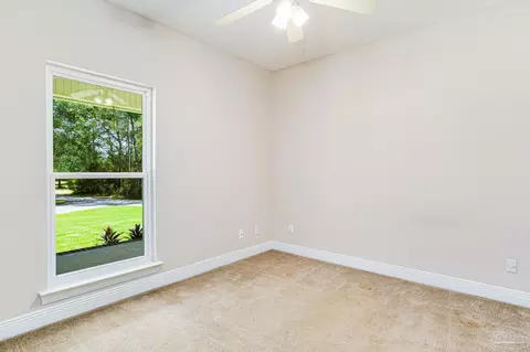 7053 Ryan Ln, Milton, FL 32570 photo 9