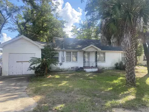 14 Sullivan Rd, Pensacola, FL 32507