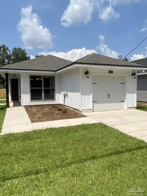 8621 Rose Ave, Pensacola, FL 32534