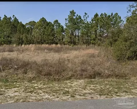2762 Bay St, Gulf Breeze, FL 32563
