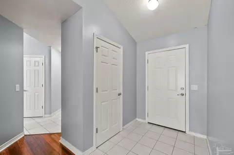 302 Seattle Slew Ct, Crestview, FL 32539 photo 6