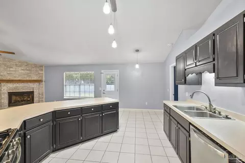 302 Seattle Slew Ct, Crestview, FL 32539 photo 15