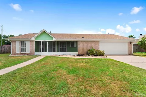 10013 Centre St, Pensacola, FL 32506