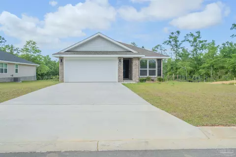 602 Sandpine Dr #14C, Cantonment, FL 32533