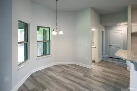 5698 Old Stone Blvd, Milton, FL 32570 photo 13