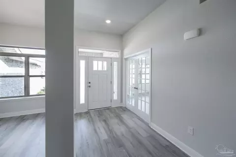 5698 Old Stone Blvd, Milton, FL 32570 photo 10