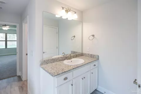 5698 Old Stone Blvd, Milton, FL 32570 photo 22