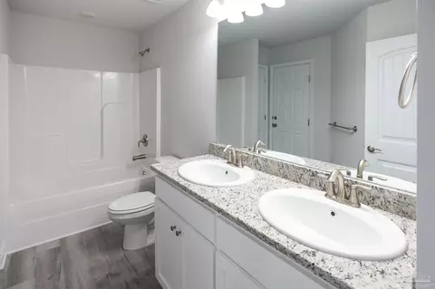 5698 Old Stone Blvd, Milton, FL 32570 photo 18