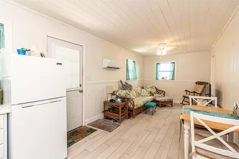 2931 Holley Point Rd, Navarre, FL 32566