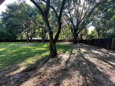 4342 Lindsey Ln, Pace, FL 32571 photo 14