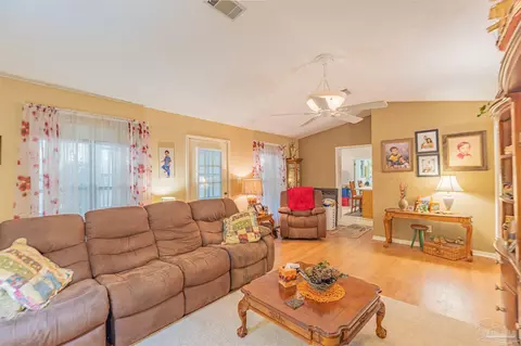 6929 Summit Way, Milton, FL 32570 photo 3