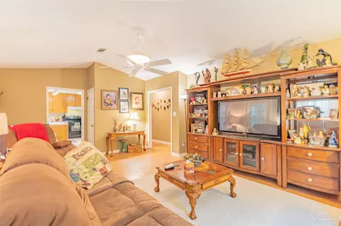 6929 Summit Way, Milton, FL 32570 photo 4