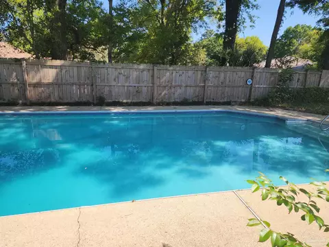 6015 Schofield Dr, Pensacola, FL 32506