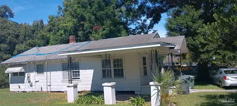 3020 W Gonzalez St, Pensacola, FL 32505
