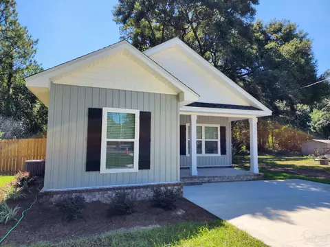652 Colbert Ave, Pensacola, FL 32507