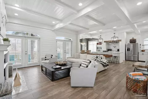 4486 Ocean View Dr, Destin, FL 32541