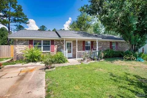 8242 Tempest Dr, Pensacola, FL 32506