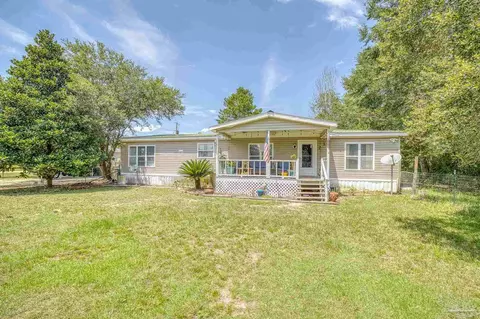 9980 Muscogee Rd, Milton, FL 32583